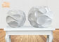 Bianco lucido classico del profilo ondulato dei vasi da fiori della vetroresina di nozze domestiche