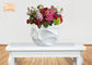 Bianco lucido classico del profilo ondulato dei vasi da fiori della vetroresina di nozze domestiche