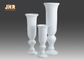 Grandi vasi della vetroresina delle piantatrici del pavimento dei vasi di forma bianca brillante dell'interno della tazza